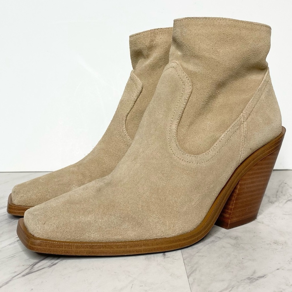 Vince Camuto Amtinda Tan Suede Bootie 8M